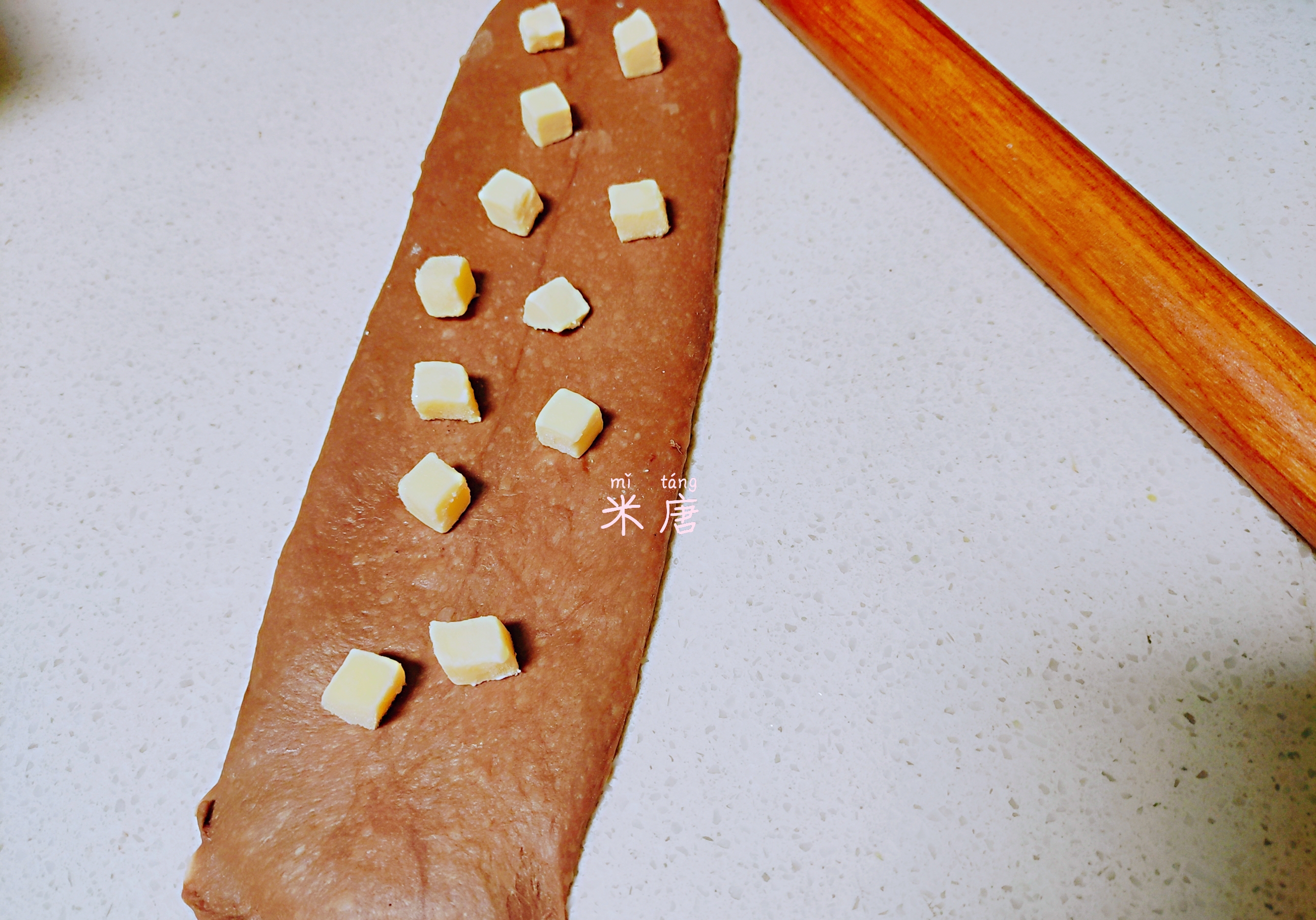 米唐麻麻玩转面团：#吐司日记#摩卡奶酪吐司