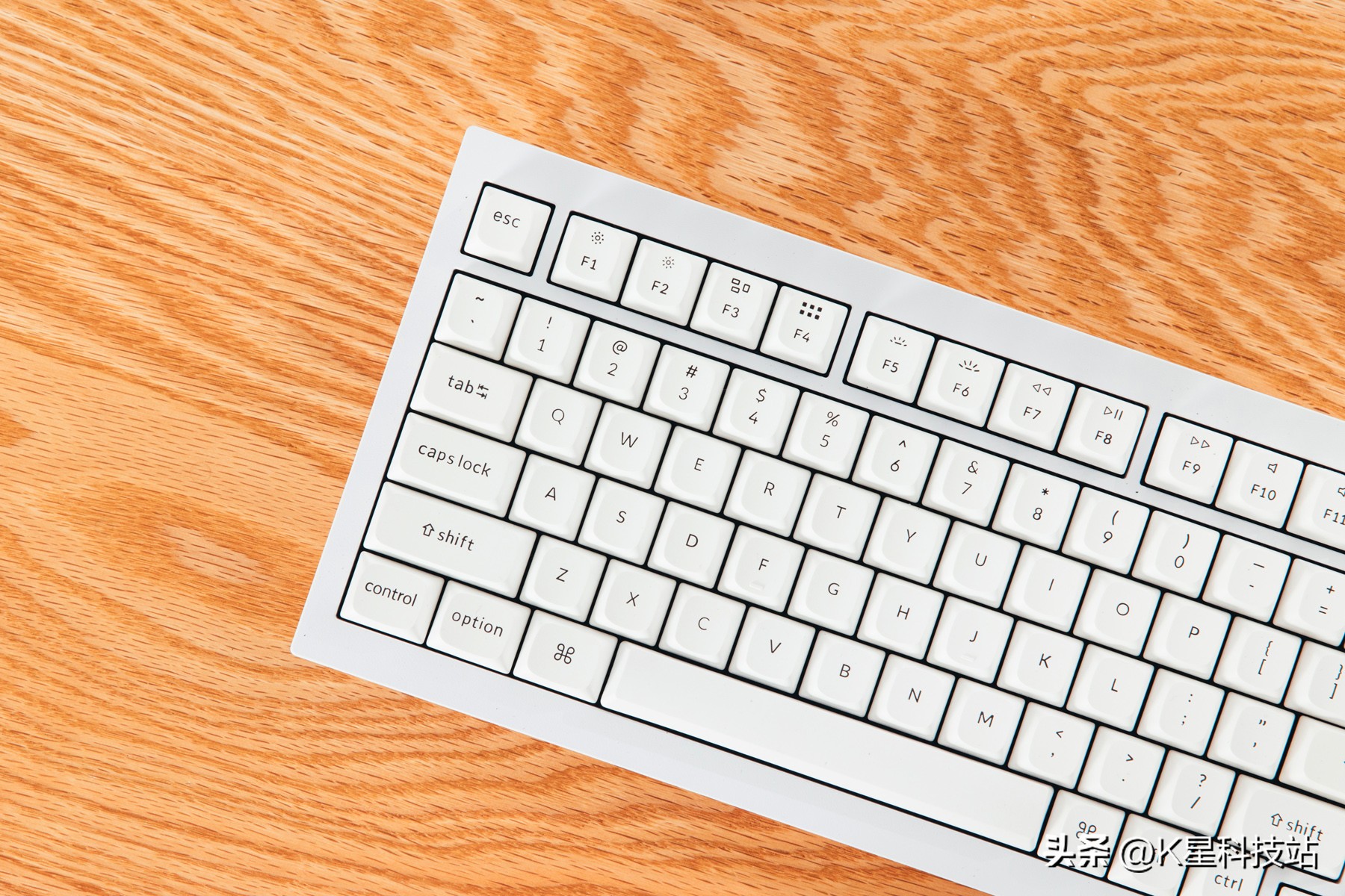 鍗庣strixz270e涓绘澘閰嶄粈涔坈pu鍚堢悊,鍗庣鏃楄埌670e涓绘澘璇勬祴