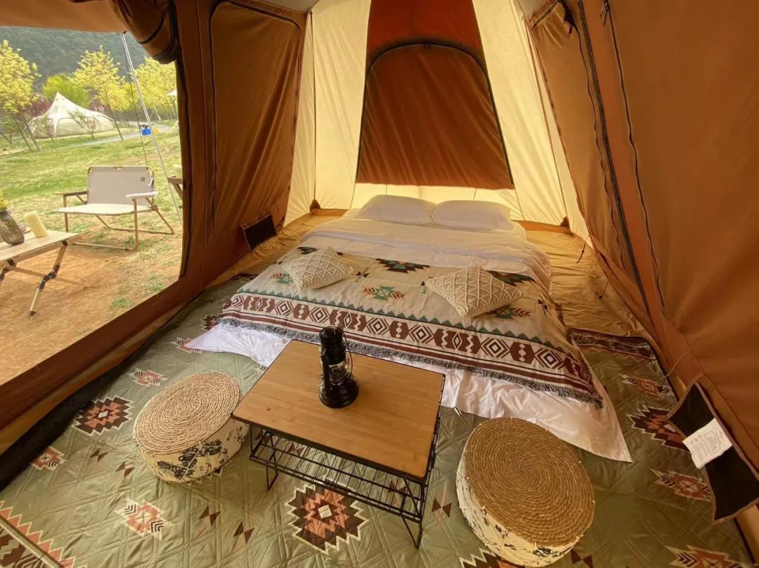 淡季露营营地怎么盈利,轻奢野奢露营营地前景