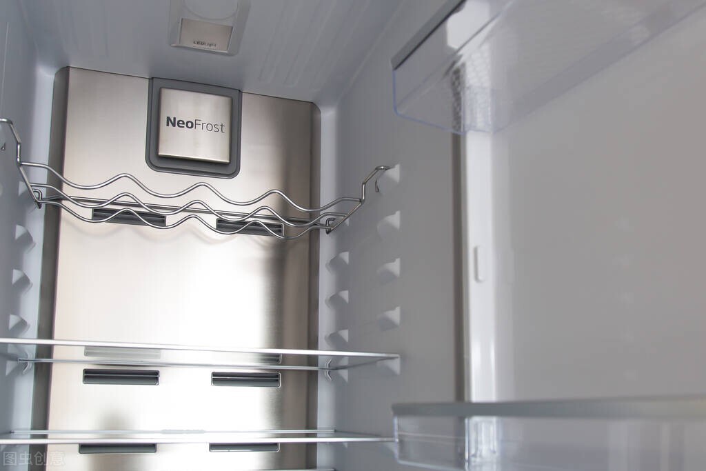 冰箱清洁后多久可以插电,冰箱买回来多久可以插电