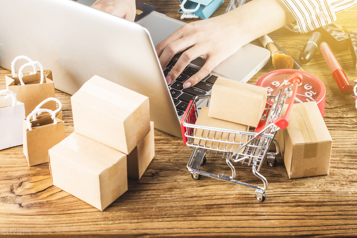 网购买到假货是否要正常退款退货,网购买到假货可以要求假一赔三吗