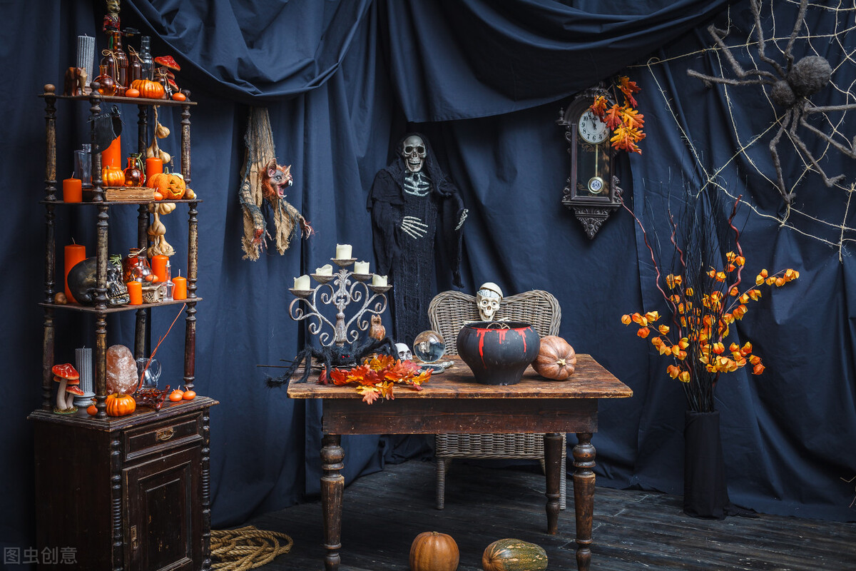 西方万圣节和中国鬼节的区别,西方鬼节万圣节视频