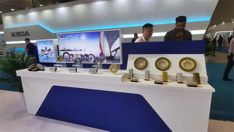 最新低碳智能技术亮相石油装备展,低碳技术与智能制造科技博览会