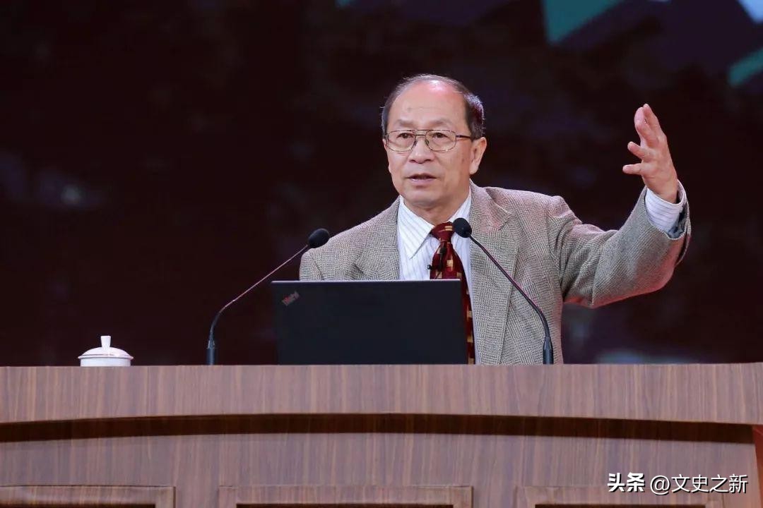 2000年，一位中国军官在英国受刁难，他引用毛主席的话霸气回击