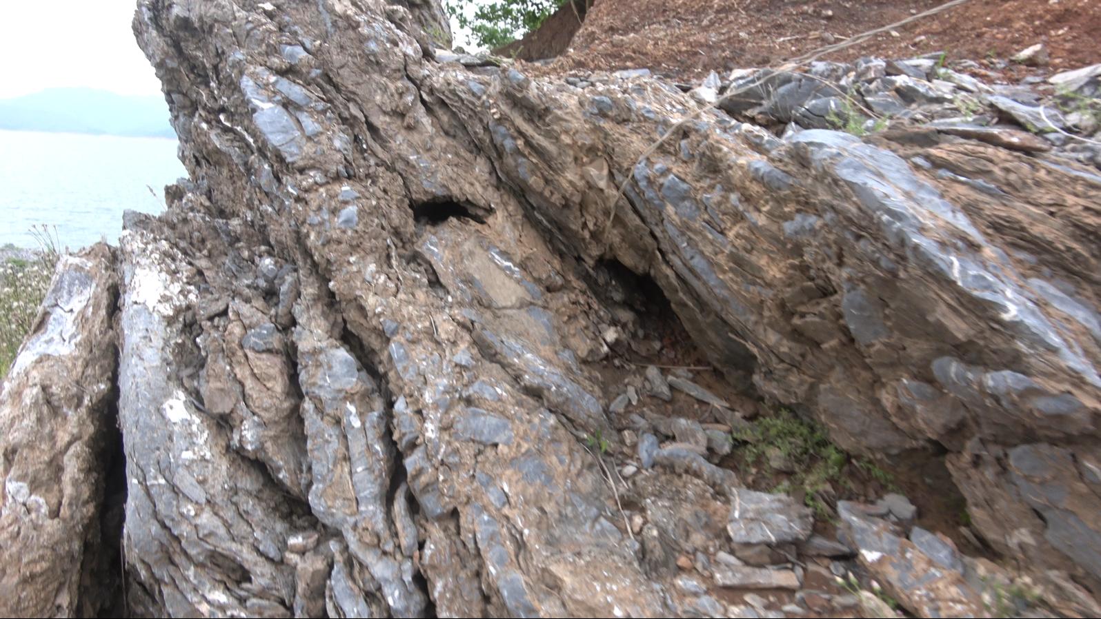 饮水思源的水是什么水,饮水思源的源怎么写