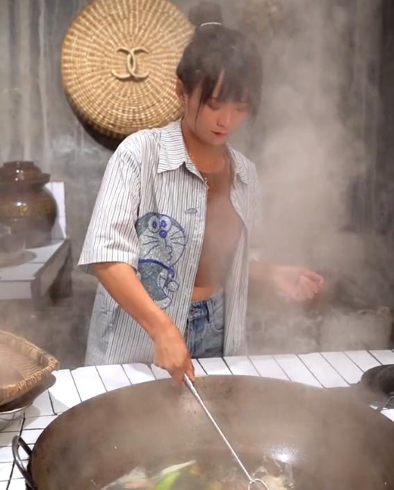 网红严素照片,网红严素个人资料