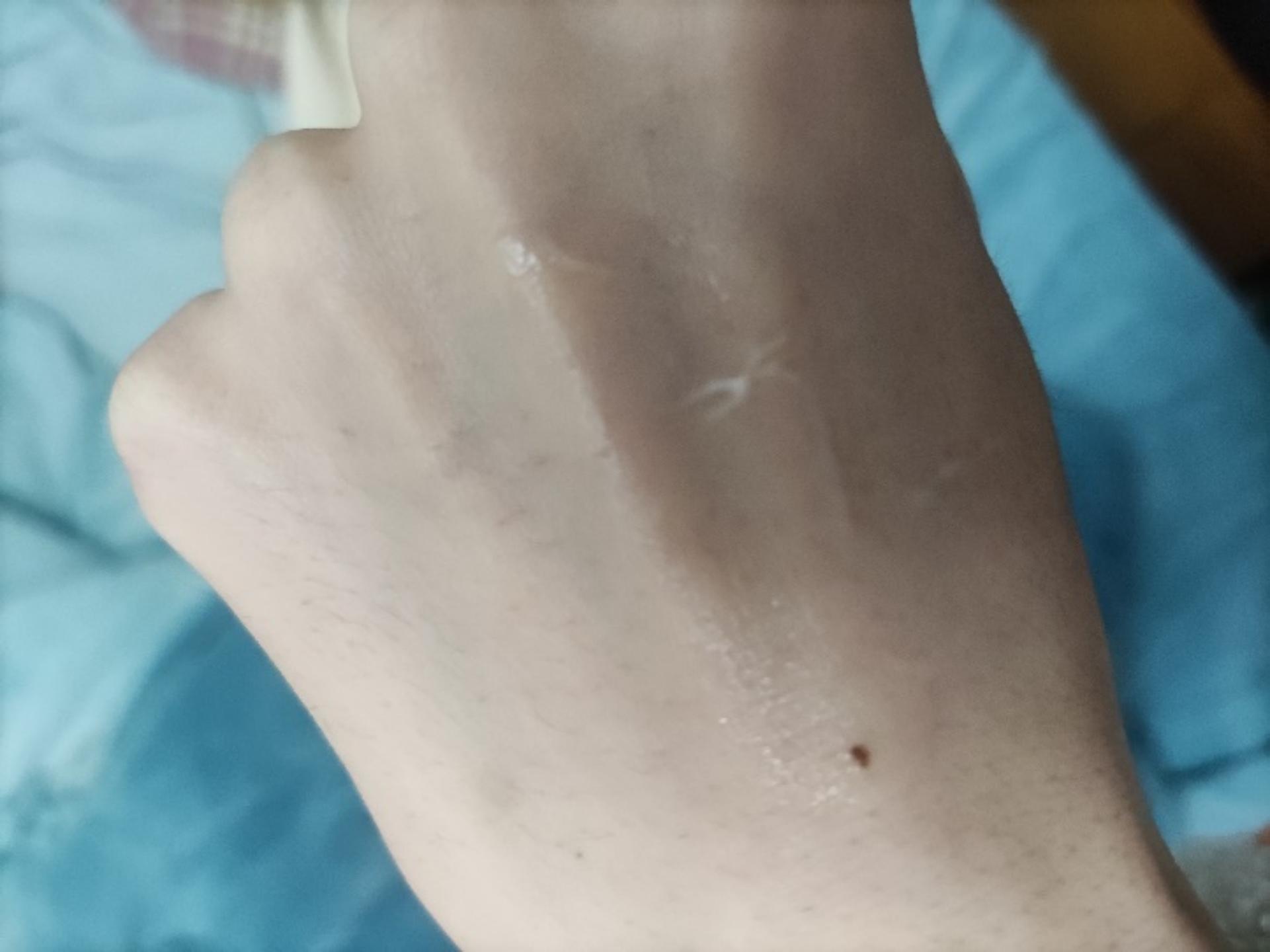 露得清a醇晚霜老款有效吗,露得清a醇熬夜晚霜测评