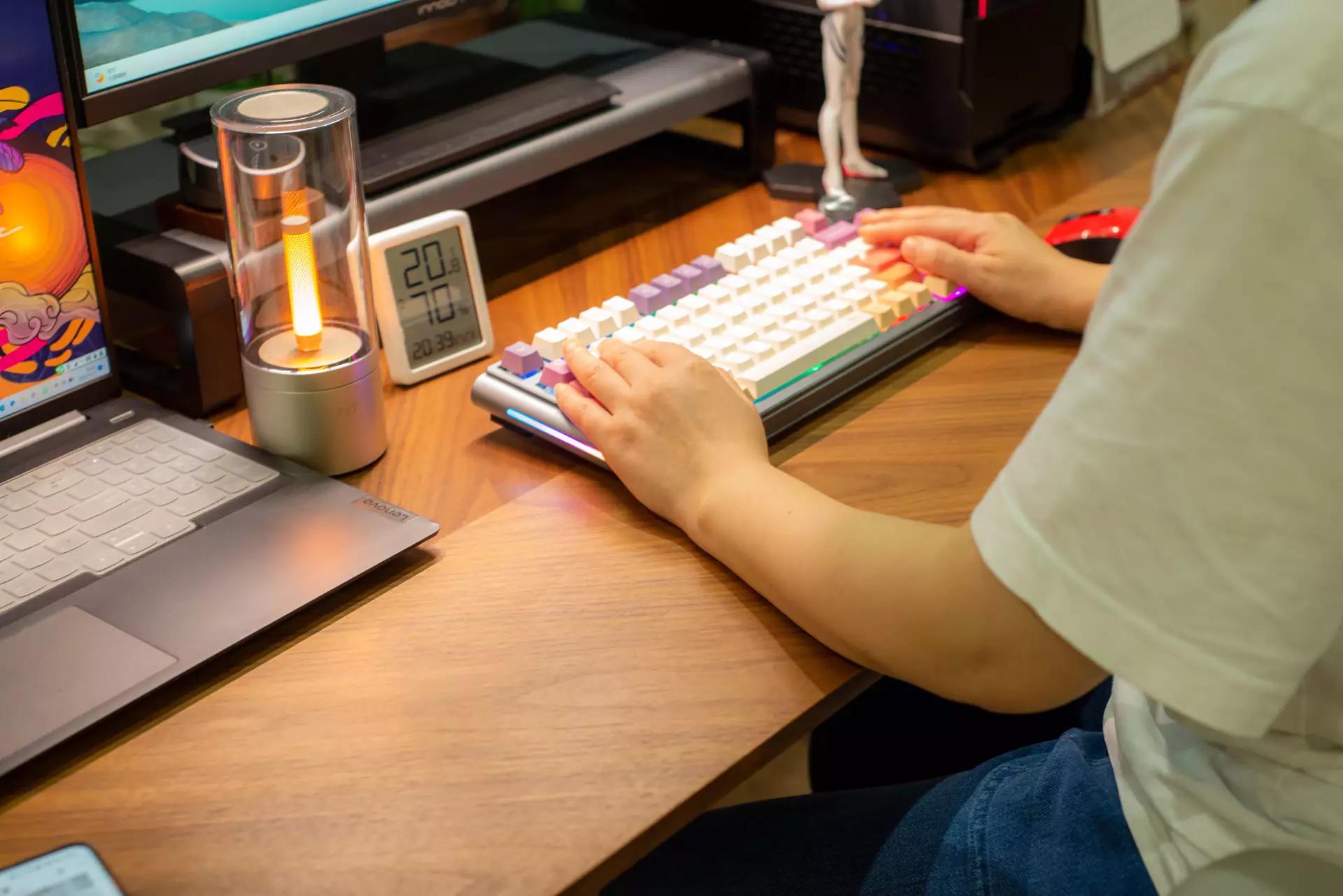 升降桌材质,电动升降桌如何设置