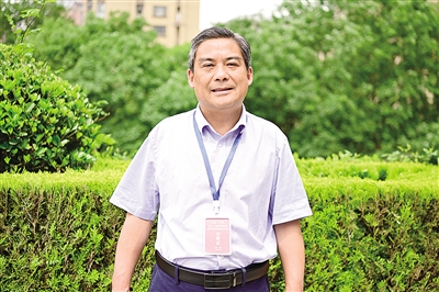 魅力南阳欣欣向荣风帆正举行稳致远|智媒·领跑第十一届河南报业高层论坛暨全省报业社长(总编)看南阳