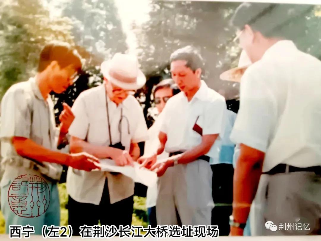 长江大桥建设故事,长江大桥故事