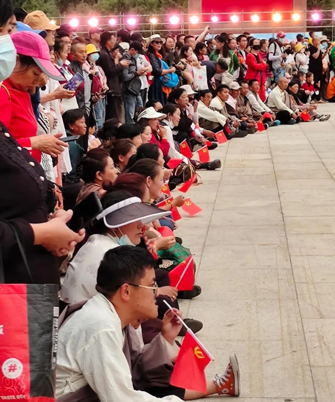 拉萨布达拉宫一万元可以玩下来不,拉萨布达拉宫海拔高度是多少米