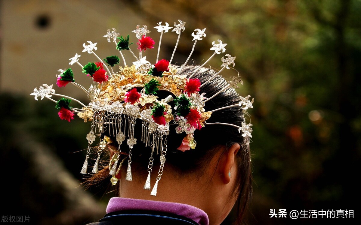 银饰不贵还有假的,银饰很便宜但是不让试戴