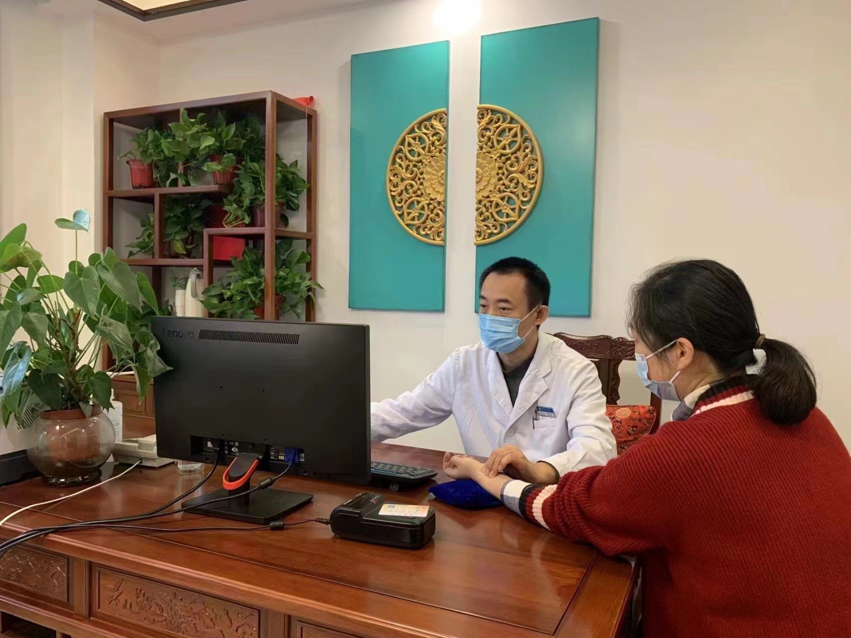 抱朴守拙做乳医不忘初心谱新篇——记郑州市中医院乳腺科主任李政的从医之路