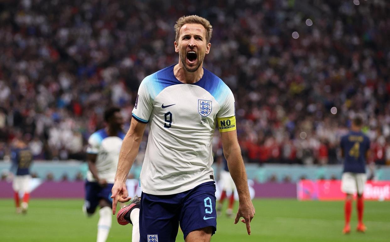 欧洲杯赛程英格兰1-2爆冷负捷克,欧洲杯预选赛英格兰对意大利比分