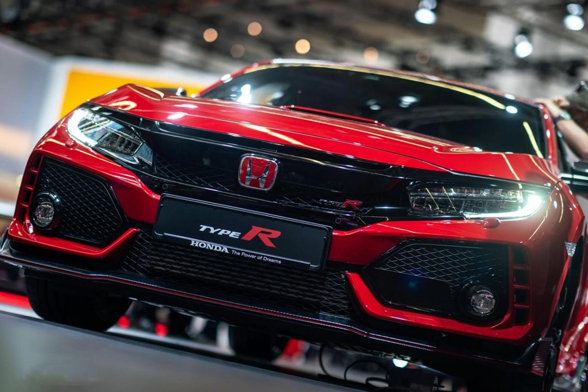 思域是不是最成功的紧凑型轿车,思域评测12万到16万轿车推荐