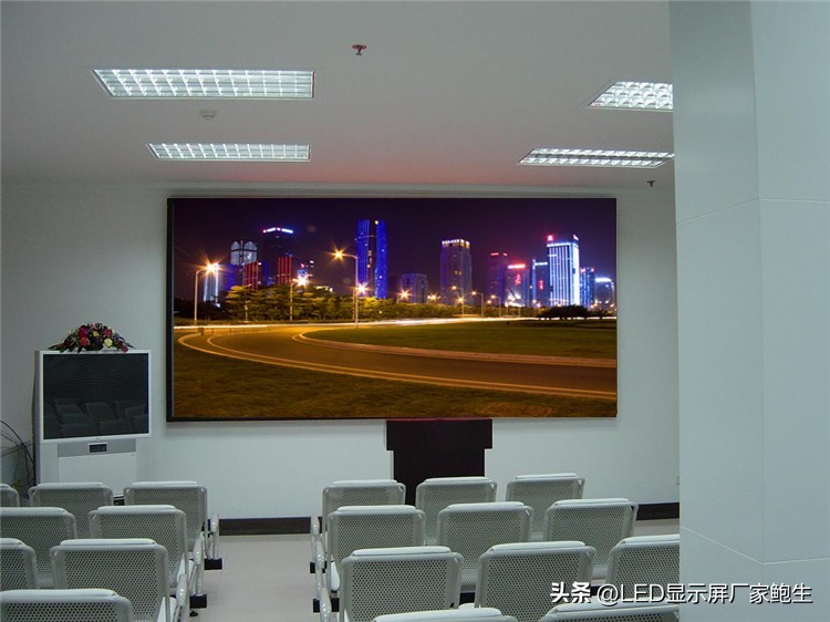 室内ledp2.5全彩高清显示屏价格,室内p4全彩led屏有几种规格