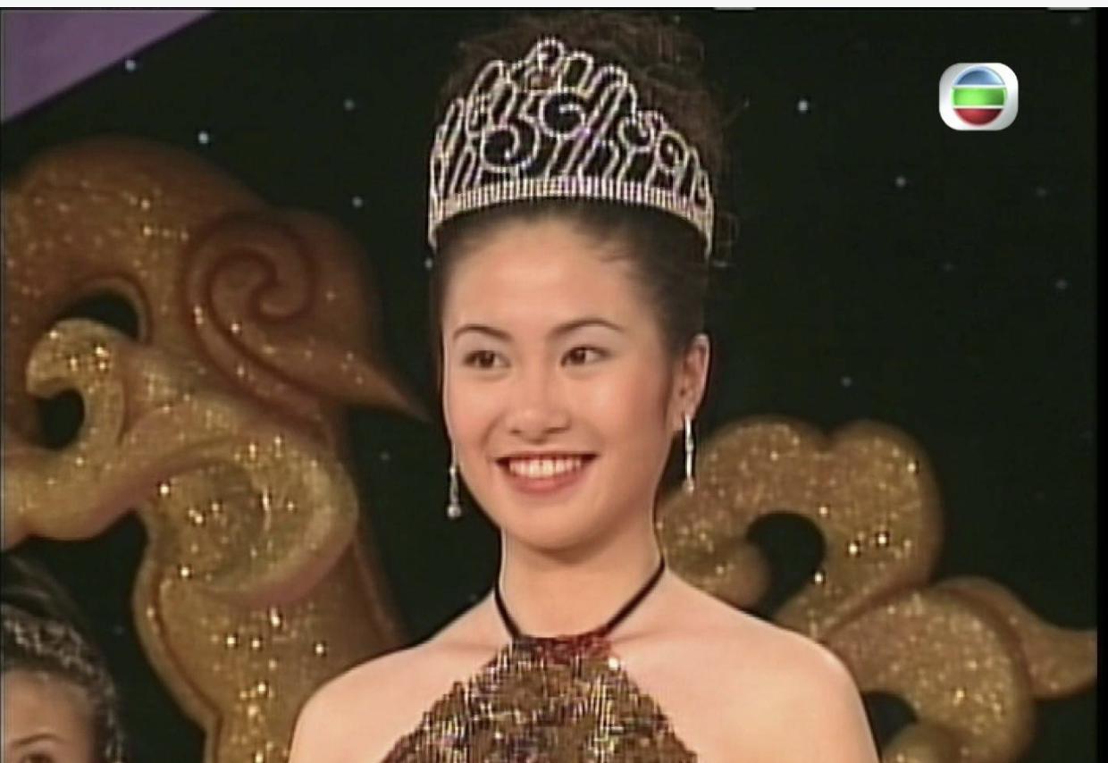 女明星疯魔笑声,被逼疯的七大女明星