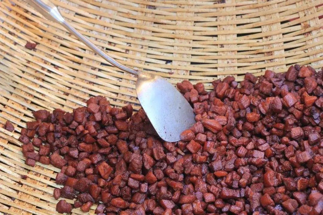 中国到底哪里的猪油渣最好吃,为什么中国人爱吃猪油渣