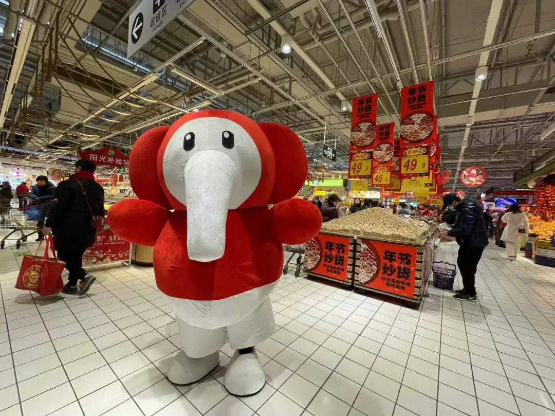 它造了个零售新物种，新品牌抢着入驻