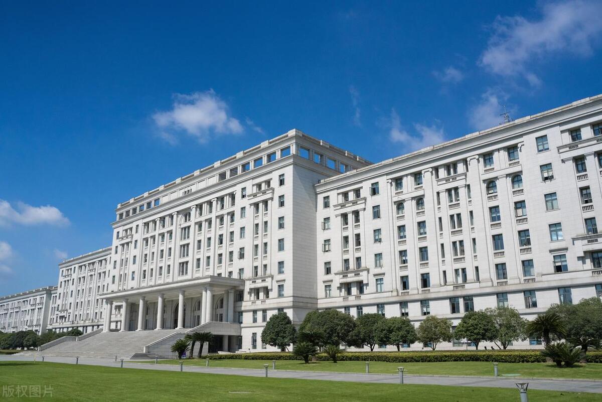 高考必读中国大学最新排名解读,高考最值得去的大学排行榜