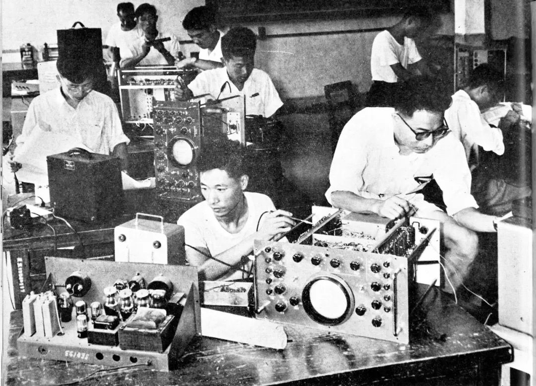 复旦微电子系主任,复旦微电子怎么样