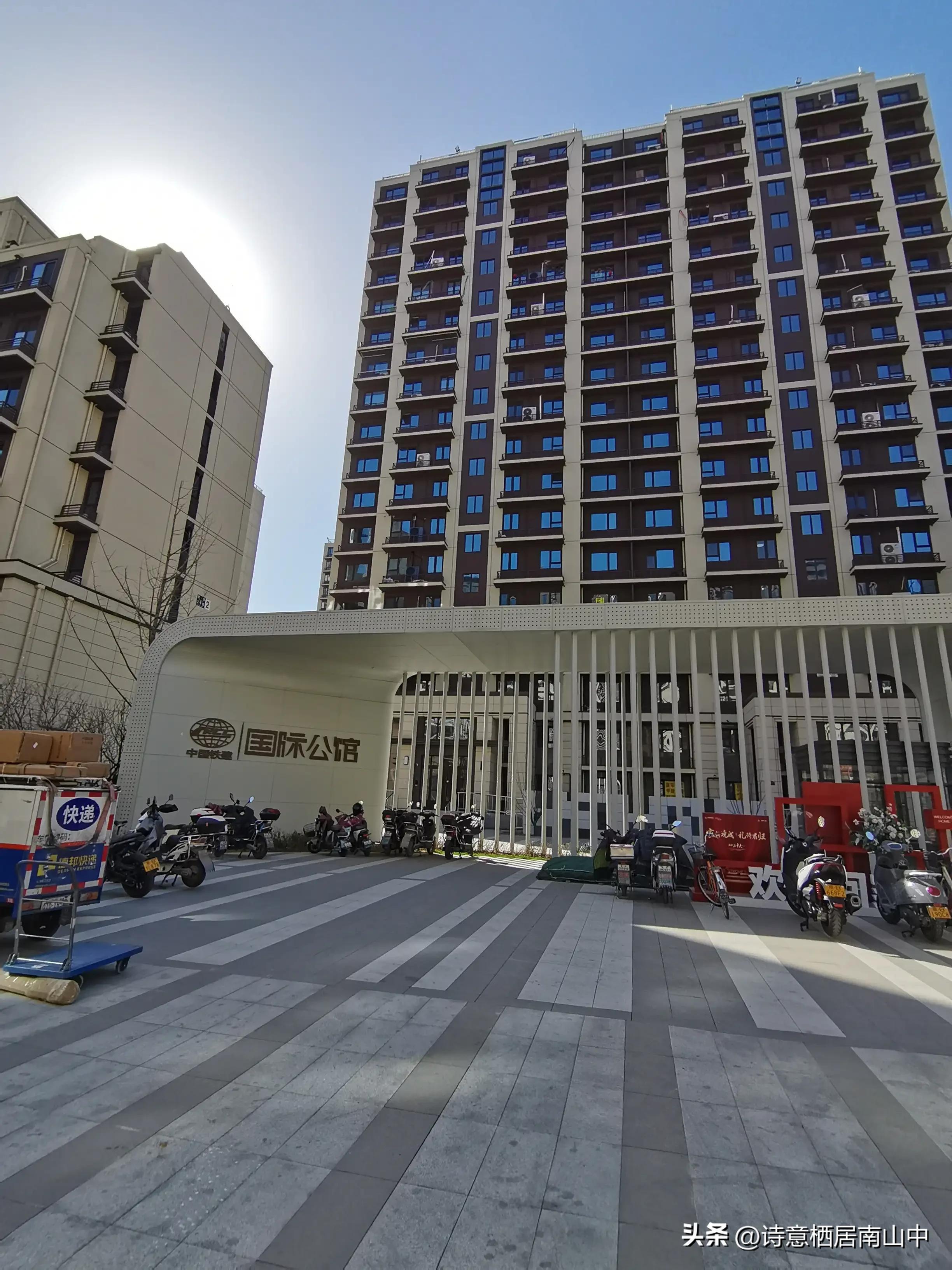 北京游观记一一亦庄城市界面与产业教育多翼齐飞