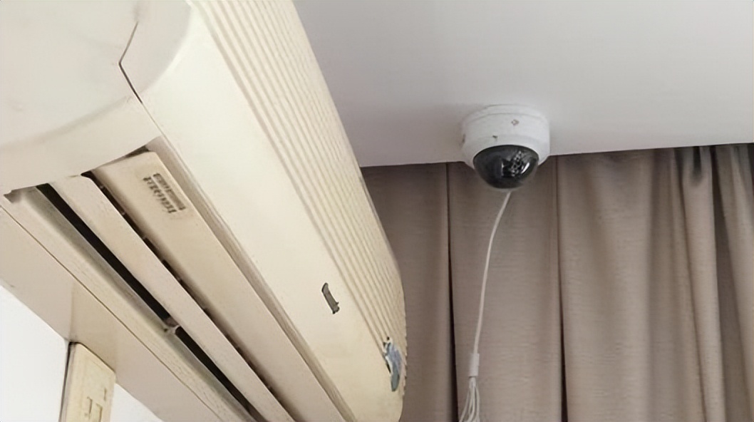 住酒店发现隐秘摄像头,在酒店如何发现暗藏摄像头