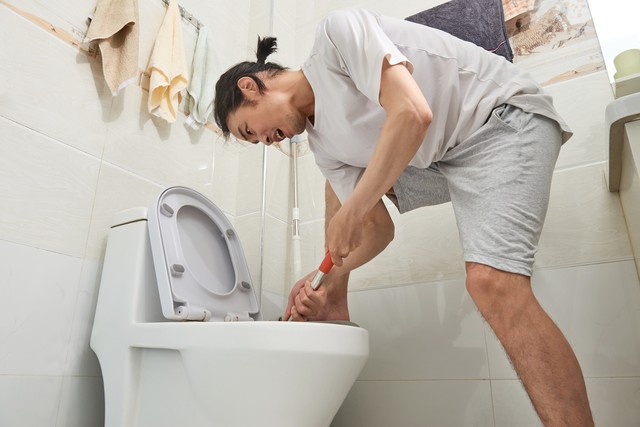 燃气热水器水管堵塞疏通小妙招,水管堵塞水流小怎么解决