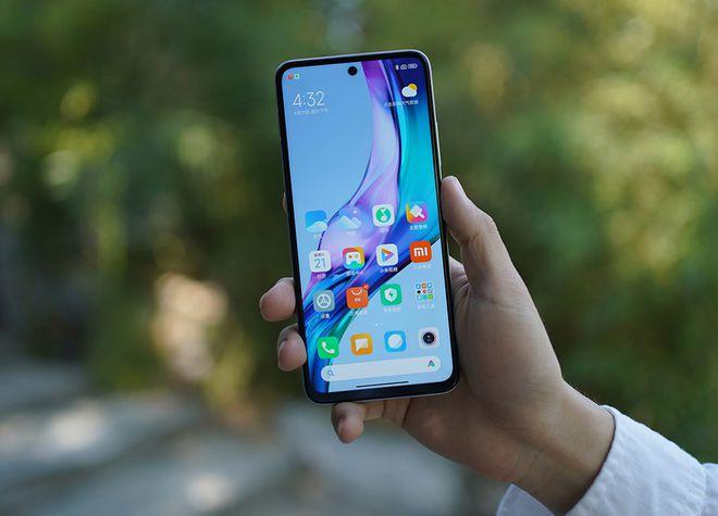 换手机目前哪款值得推荐,春节换手机性价比推荐