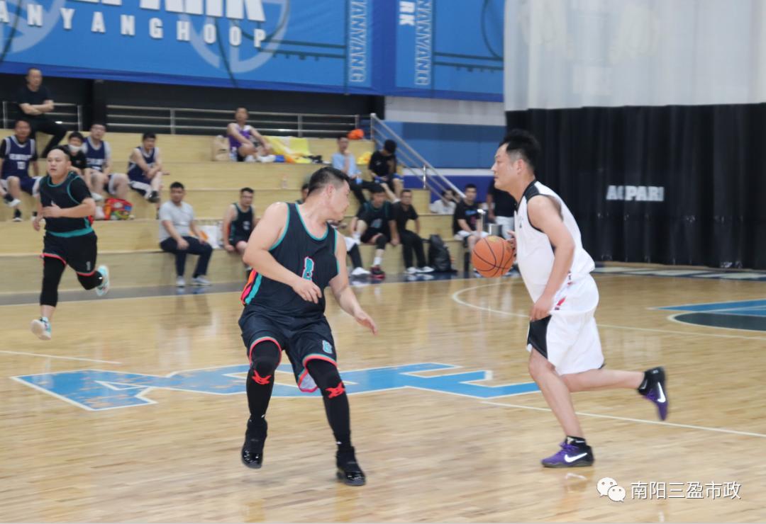 南阳市三盈市政公司：篮球队荣获南阳投资集团篮球赛第三名