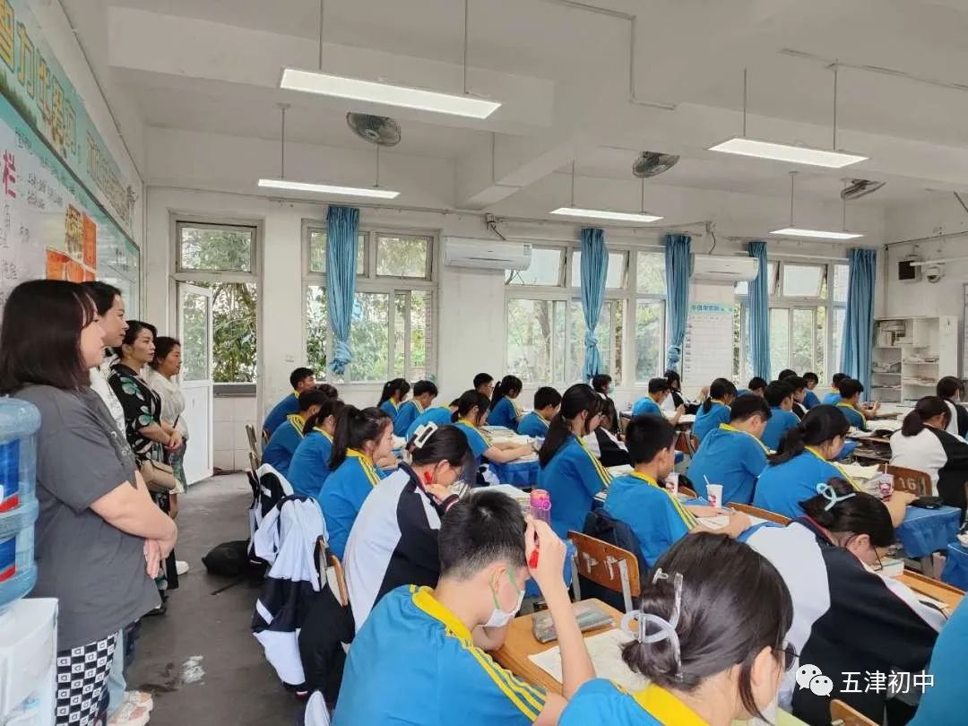 同心同力同行共育幼儿,同心同行携手共育图片