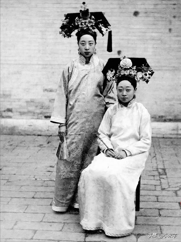 日军日记：*安妇慰**不服从管教，我很愤怒，用*刀刺**插入她的*体下**