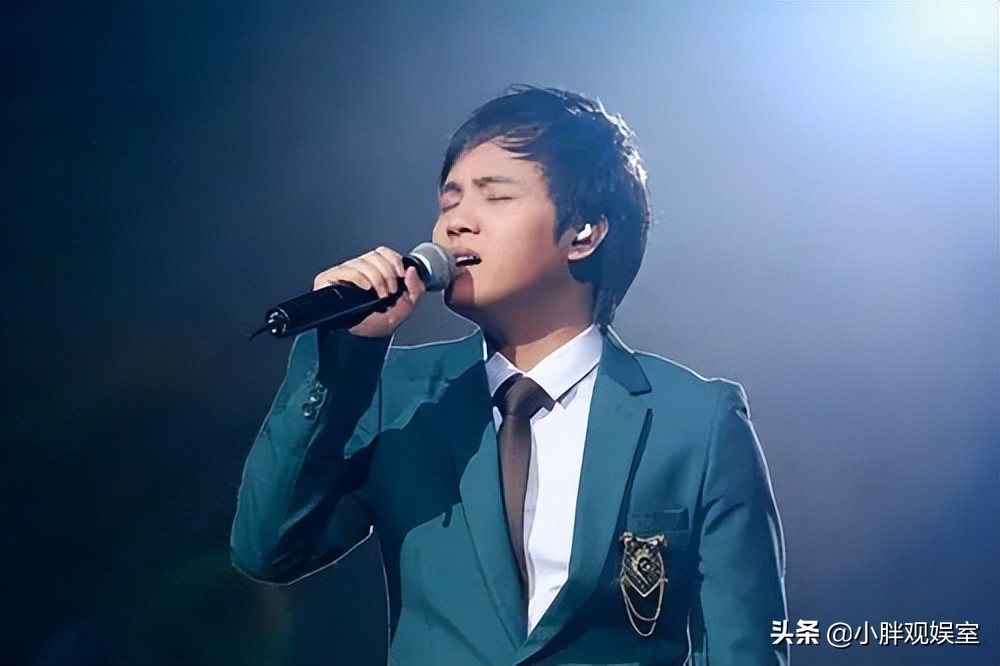 红遍全国的情歌王子郑源,22岁凭借一首歌赚上亿