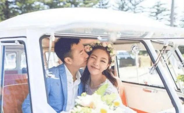 邓家佳有没有结过婚,邓家佳结婚前和谁谈恋爱