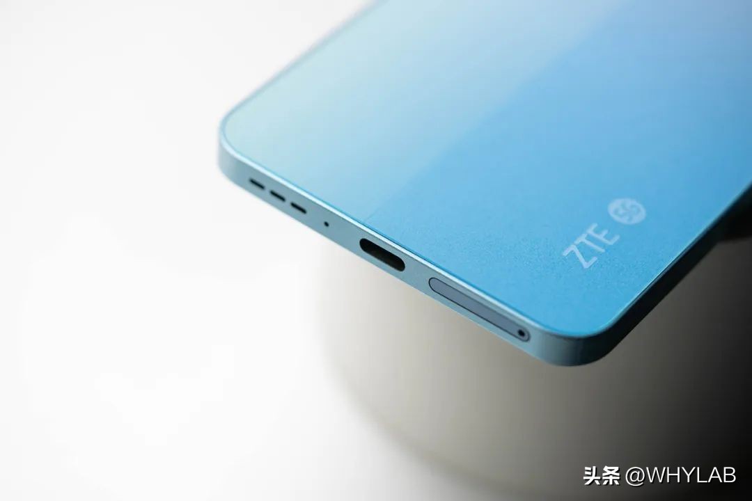 涓叴杩滆埅40,涓叴杩滆埅40pro+