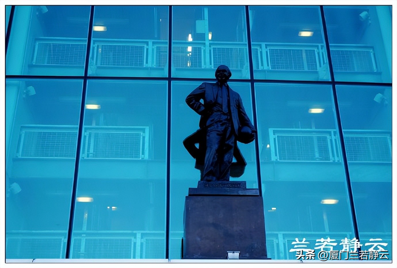 英国曼彻斯特曼联球场,曼彻斯特曼联