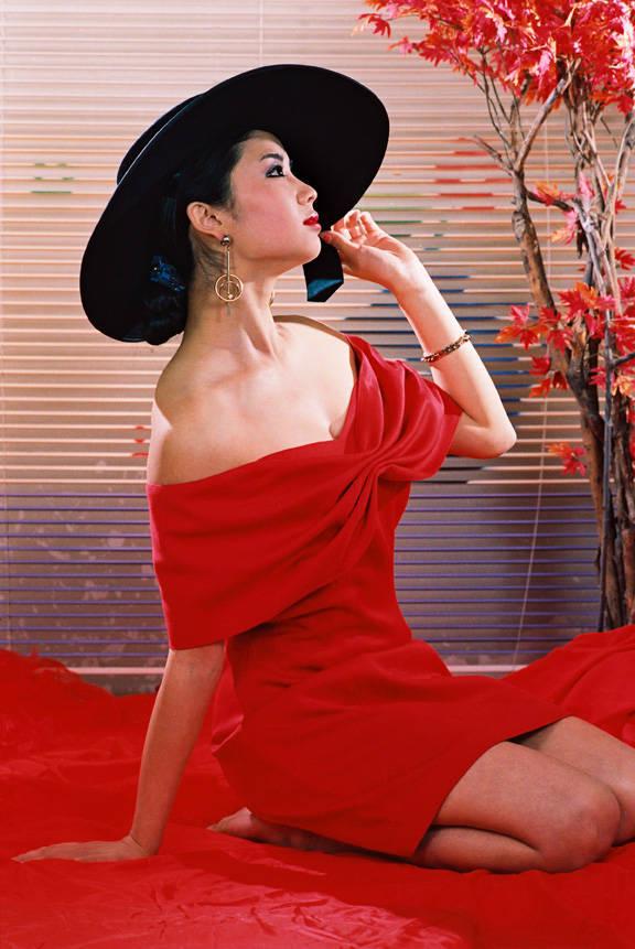 上世纪八九十年代“美女挂历”，一个时代的摄影审美与想象