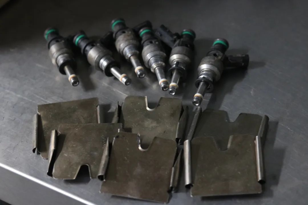 小伙100多万买宝马,小伙花了52万买了奥迪a8