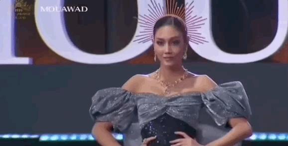 娉板浗鎷捐崚濂冲鎴愪负閫夌編鍐犲啗,娉板浗鍨冨溇灏戝コ閫夌編鍐犲啗