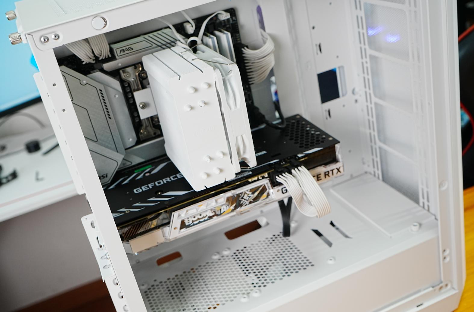 闀垮煄绾櫧鏈虹,闀垮煄鐧借壊鏈虹