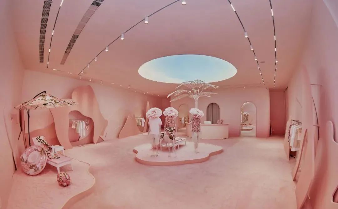 同样是快闪店,看燕京啤酒、PUMA、唐老鸭5大品牌如何玩出新高度