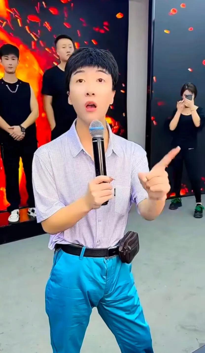 张德建张开凤图片,张德建二哥张开凤早期视频