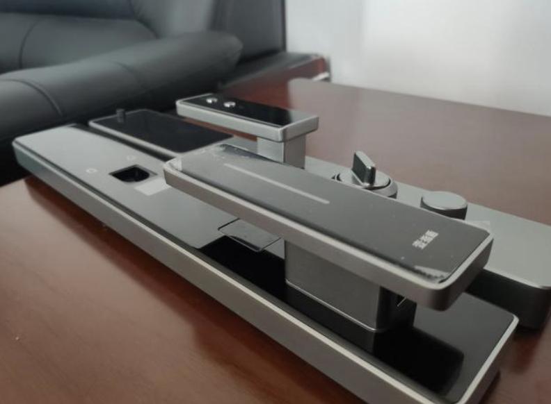 指静脉锁和指纹锁哪个更安全方便,指静脉指纹锁评测