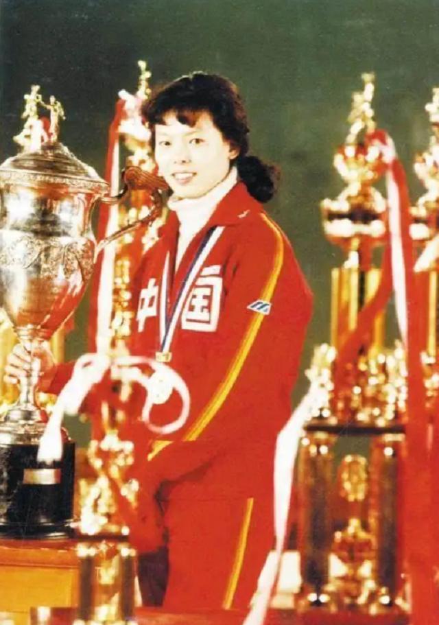 女排五连冠功臣陈招娣,王治郅与陈招娣