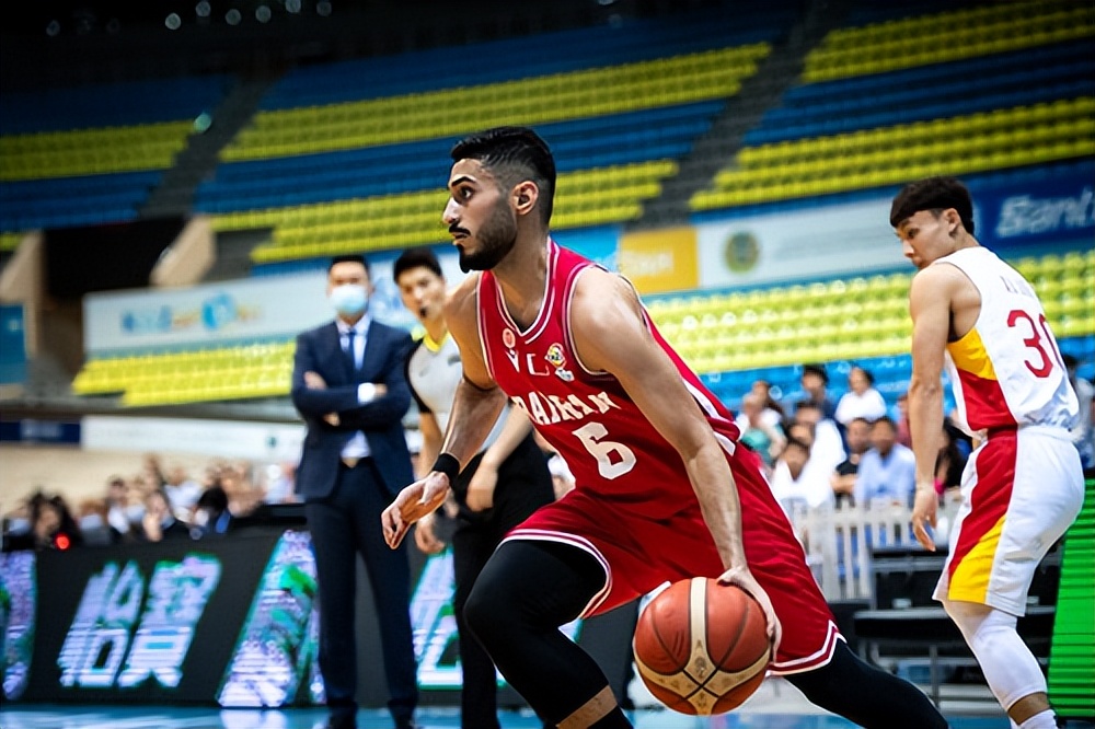 男篮世预赛中国胜巴林周琦22+7,中国男篮战胜巴林周琦集锦