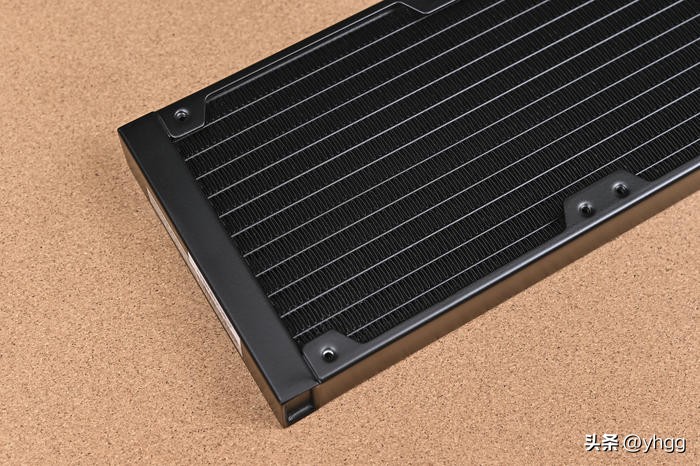 黑金全塔海景房——ROGZ790HERO+4080猛禽+追风者NV7装机展示