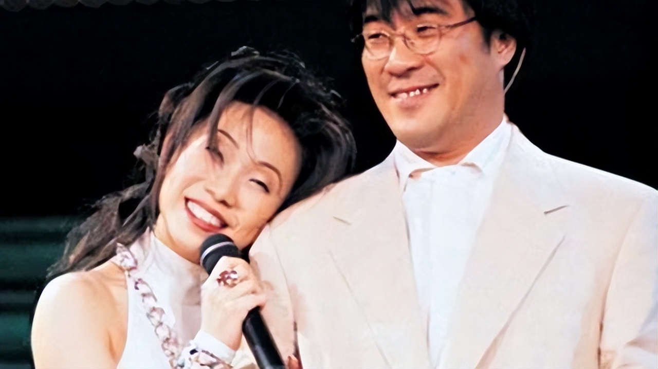 娱乐圈10对恩爱夫妻离婚,娱乐圈十对明星夫妻离婚的原因