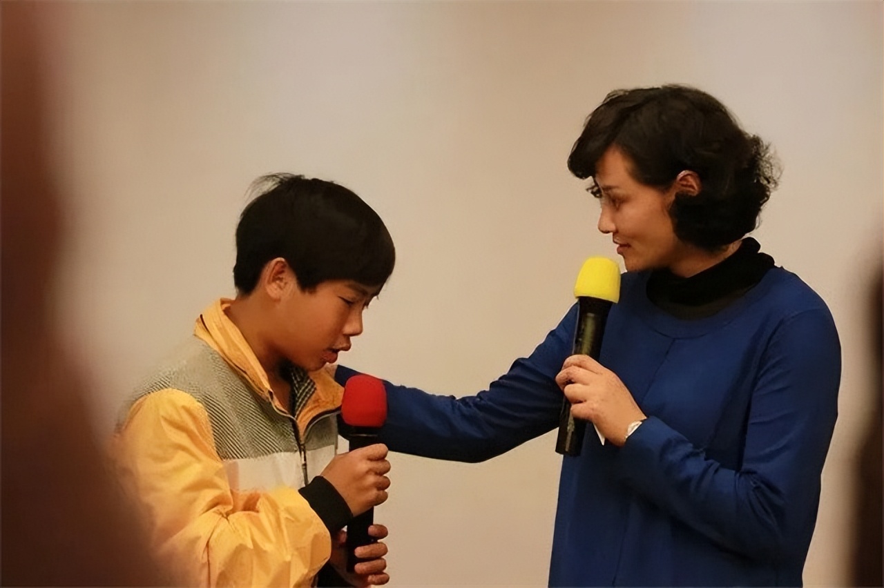 24岁跳水皇后为什么嫁50岁老公,三代跳水皇后齐聚