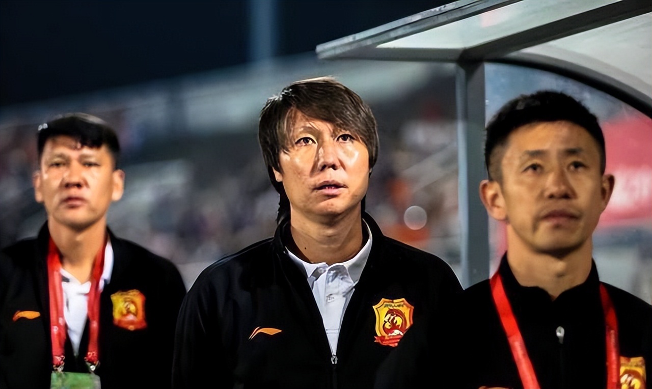 李铁被带走细节,李铁被带走其他人的反应