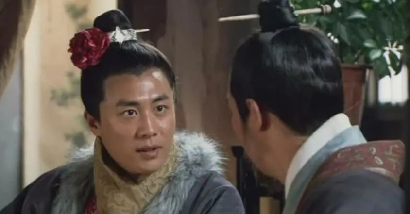 年轻人盘串烧香，包青天的看法比专家高明多了！